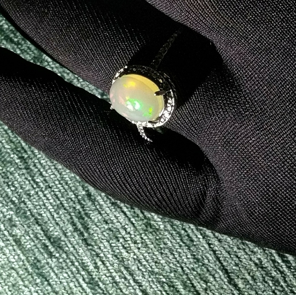 Opal ring - Picture 3 of 8